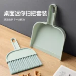 迷你桌面扫把