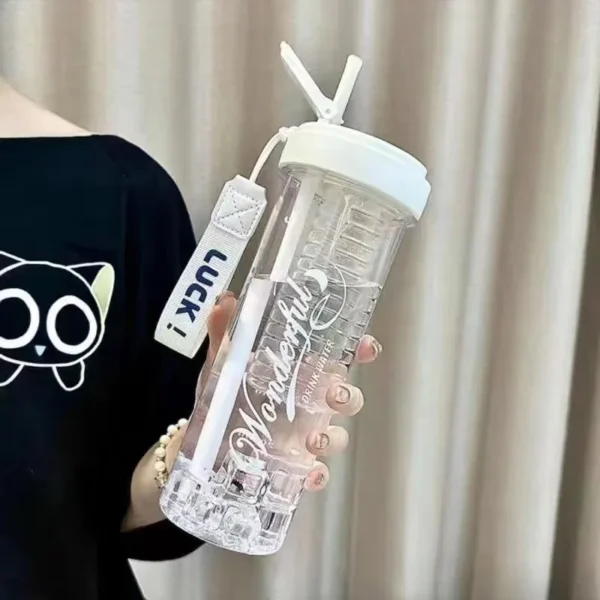 茶水分离塑料杯580ml