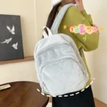 毛绒双肩包