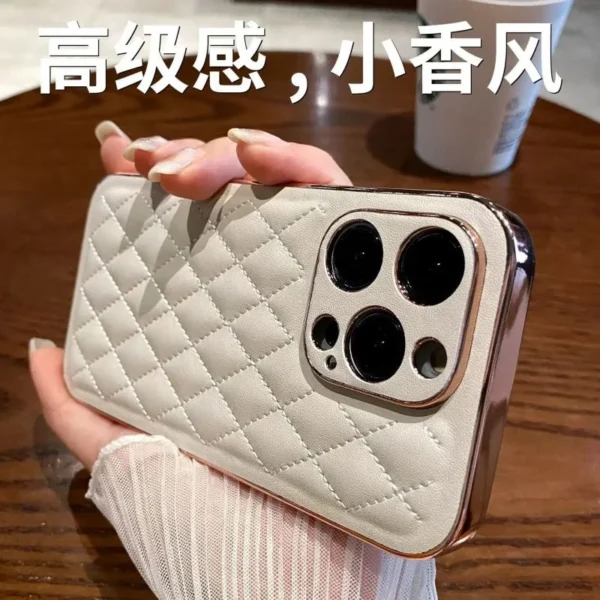 iPhone电镀菱格小香风手机壳