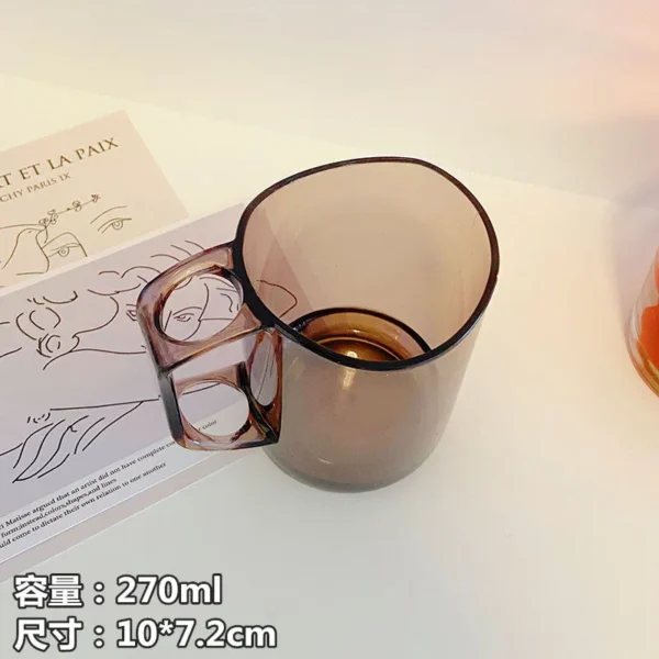 带牙孔漱口杯