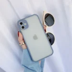 iphone磨砂精孔手机壳