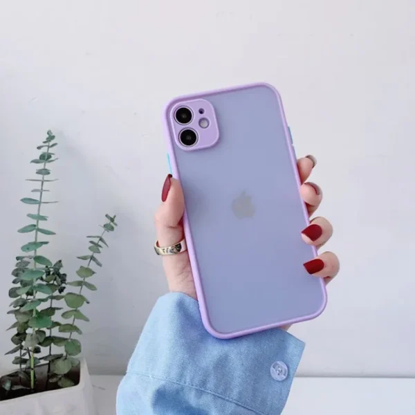 iphone磨砂精孔手机壳