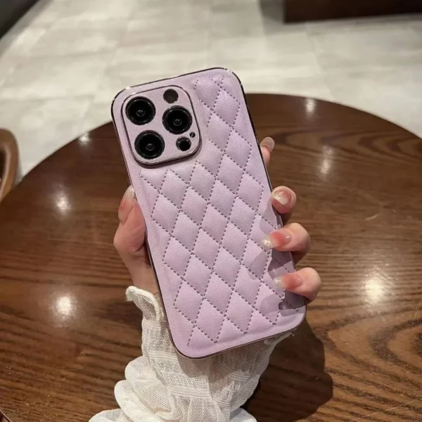 iPhone电镀菱格小香风手机壳