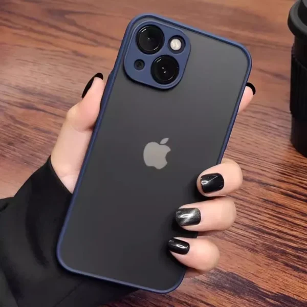 iphone磨砂精孔手机壳