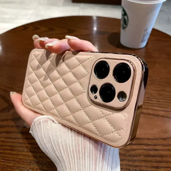 iPhone电镀菱格小香风手机壳