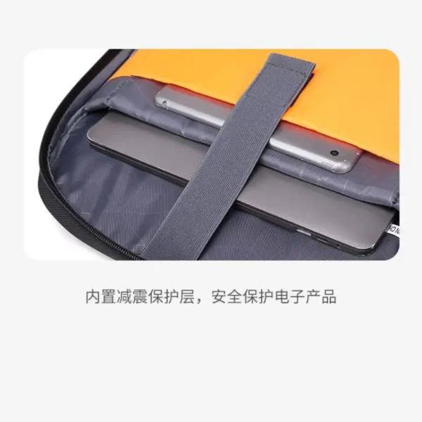 防水双肩包